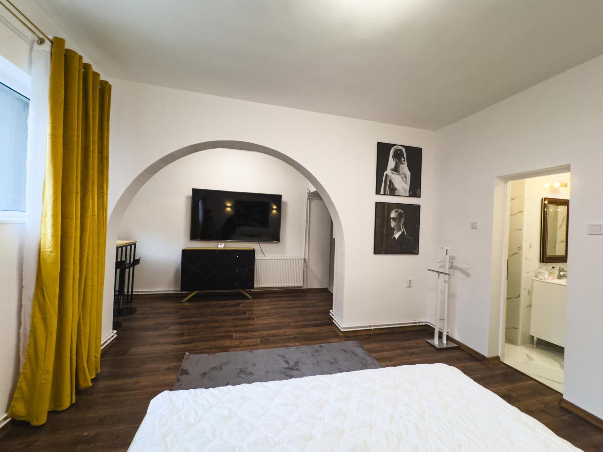 Loving Downtown Studio By Chr Luxury Property Bucharest Exterior photo