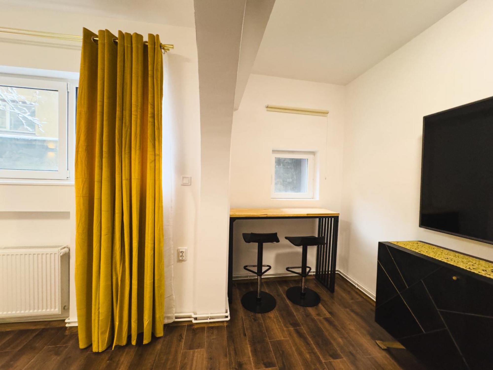 Loving Downtown Studio By Chr Luxury Property Bucharest Exterior photo